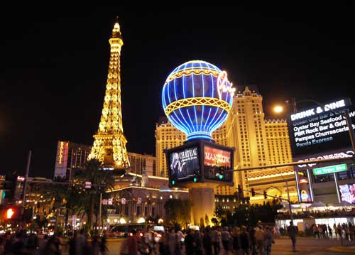 Las Vegas, Paris, street view
