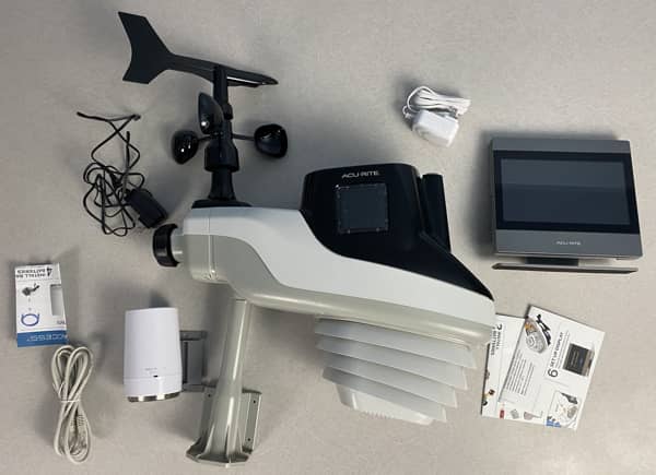 acurite_atlas_weather_station_what_comes_in_box