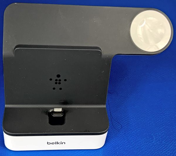 belkin_powerhouse_charge_dock_dock