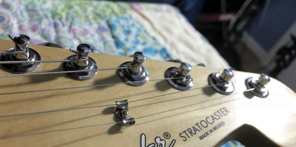 fender_strat_seymour_duncan_pickups