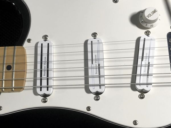 fender_strat_seymour_duncan_pickups