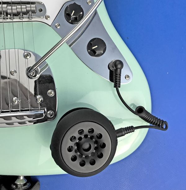 fluid_audio_strumbuddy_on_guitar