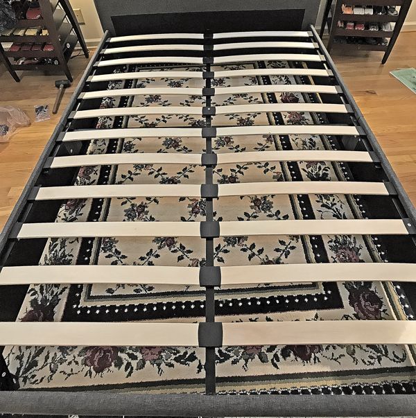 gray_linen_platform_bed_spars