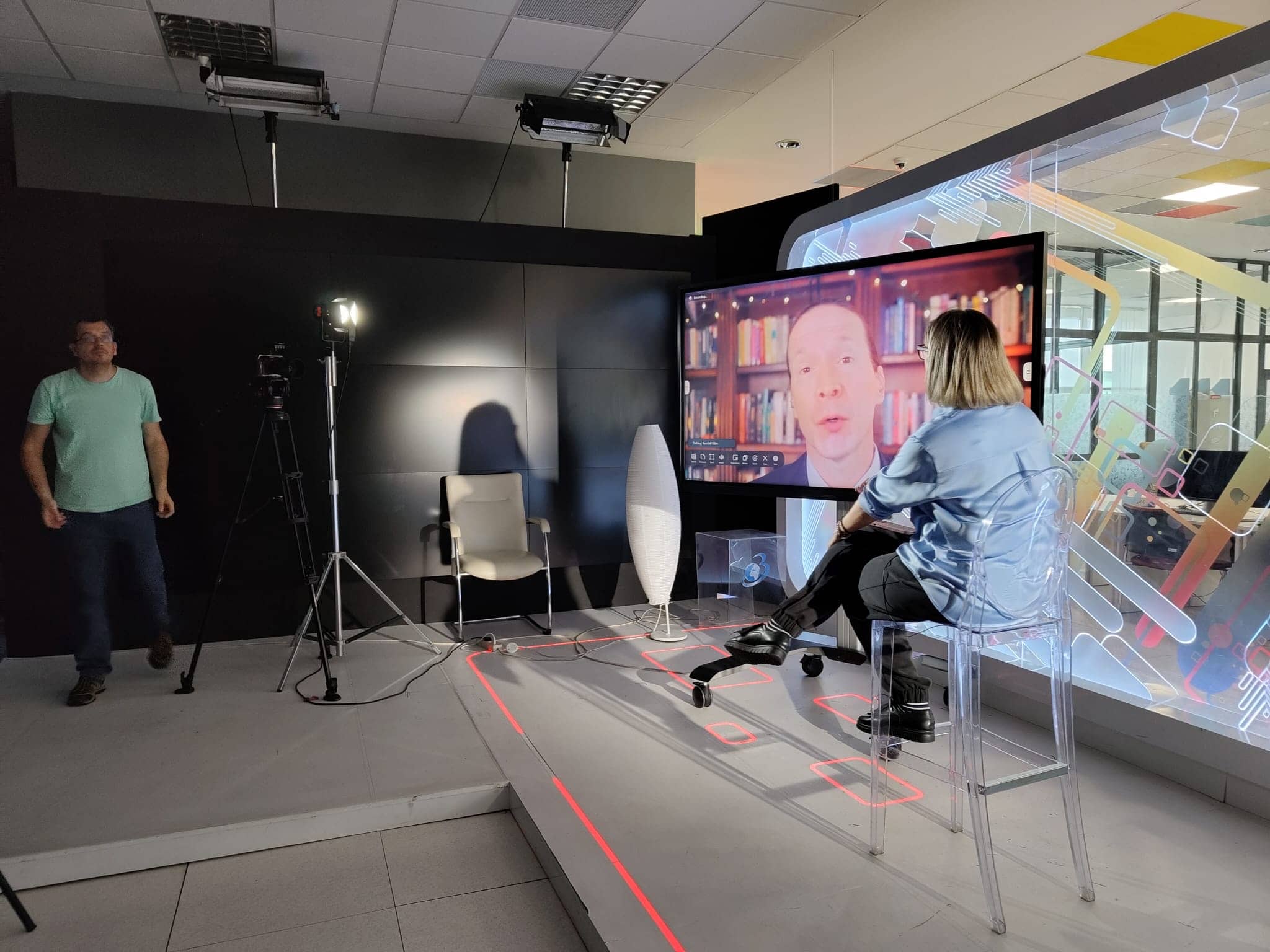 Kendall Giles being interviewed on CNN