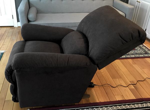 lazeboy_chair_back_down