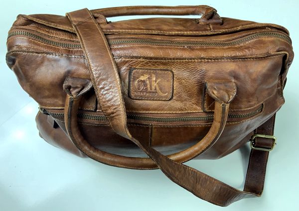 Review: Leather Messenger Bag