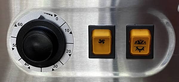 lello_musso_pola_ice_cream_machine timer and buttons