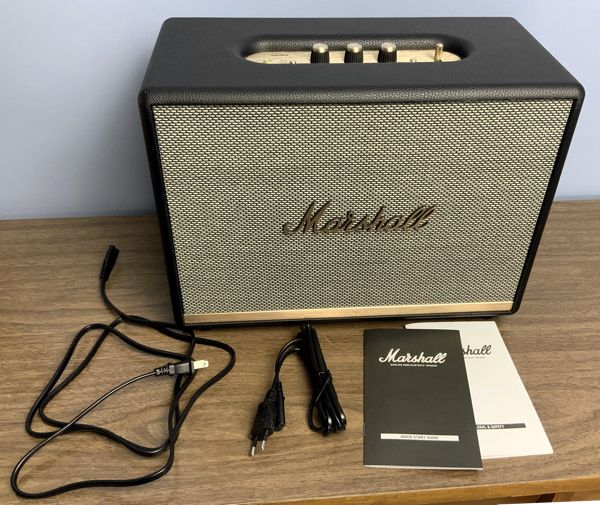 marshall_woburn_2_speaker_whats_included