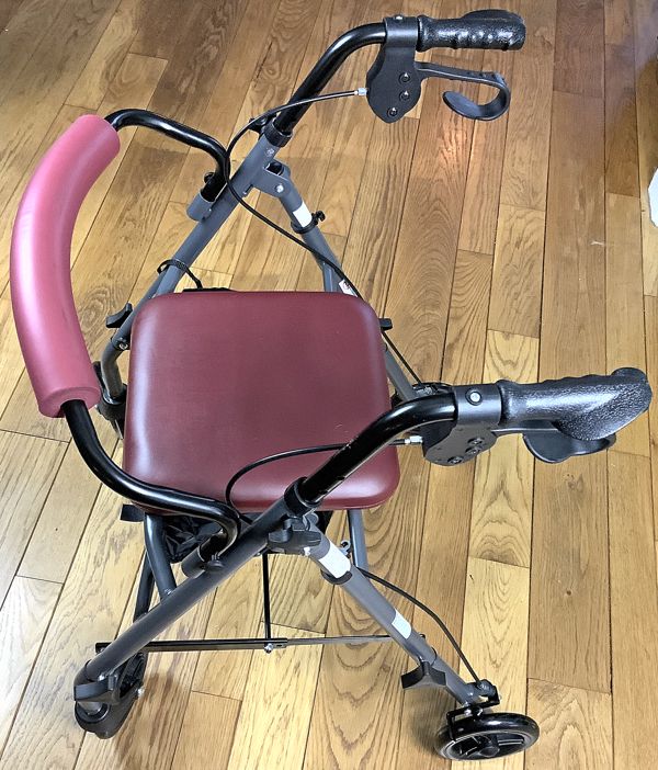 medline_rollator_walker_assembled