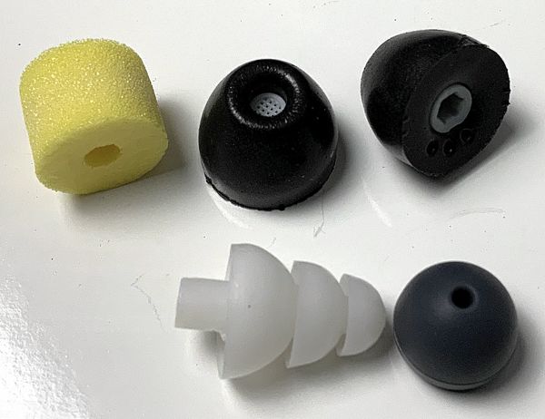 shure_se535_wireless_earphones sleeve variety