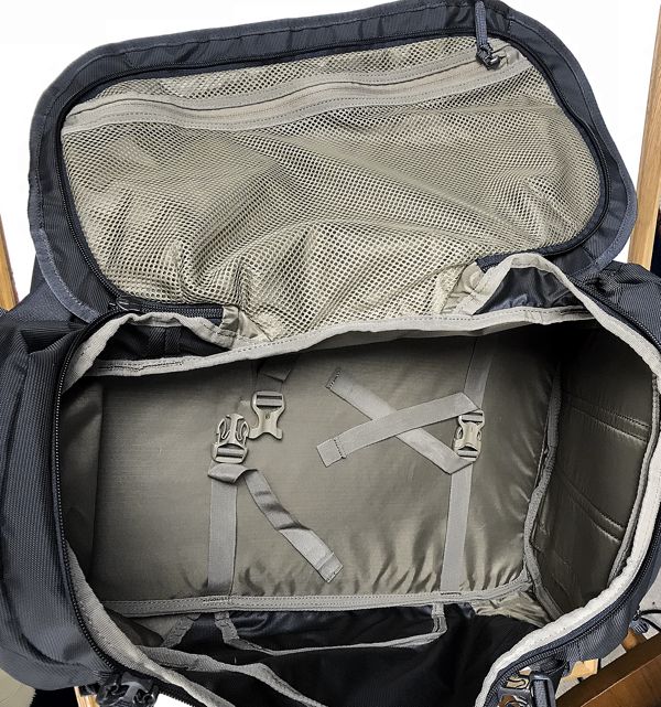 sthule_landmark_travel_pack main compartment