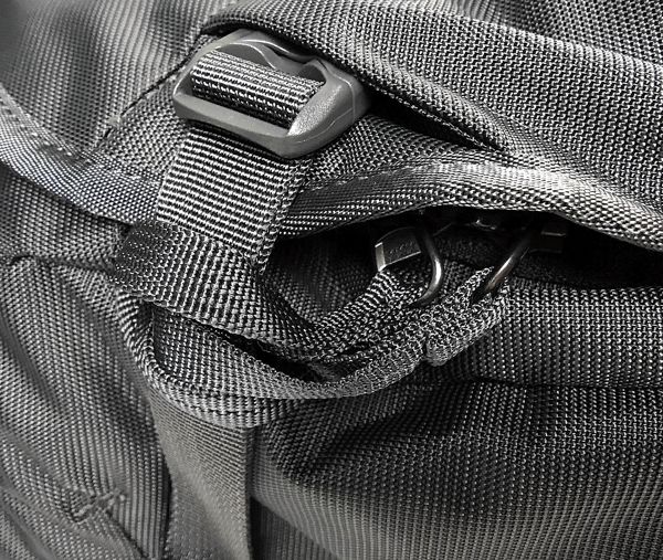 sthule_landmark_travel_pack zipper lock 1