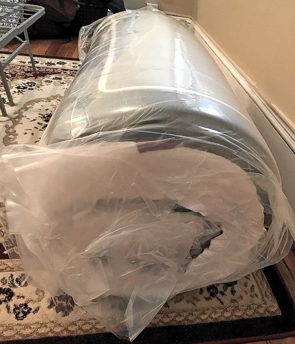 tulo_foam_mattress_rolled_up