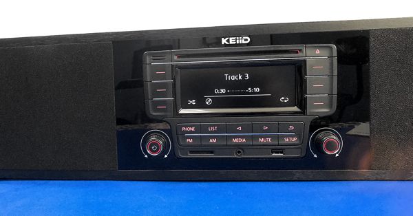 vw_boombox_cd_playing