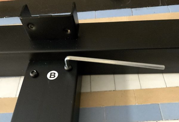 wood_metal_platform_bed_parts_assembly