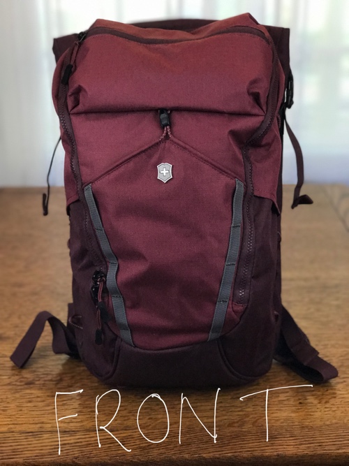 Review: Victorinox Altmont Deluxe Rolltop Laptop Backpack